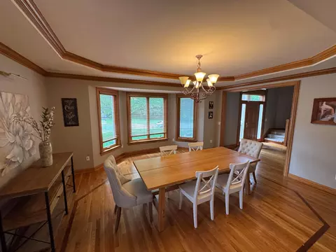 Dining - 86 Cressingham Ln, Powell, OH 43065 photo 2 of 4