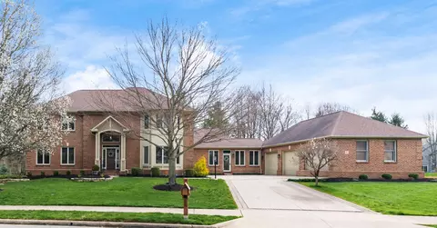 86 Cressingham Ln, Powell, OH 43065