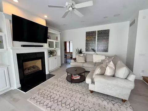 Living - 86 Cressingham Ln, Powell, OH 43065 photo 2 of 6