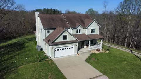 46400 St Rt 160, Vinton, OH 45686