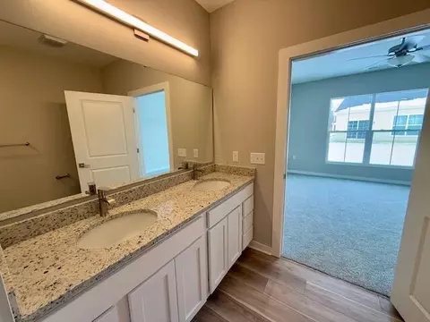69 Wellesley Dr, Delaware, OH 43015 photo 9