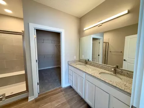 69 Wellesley Dr, Delaware, OH 43015 photo 6