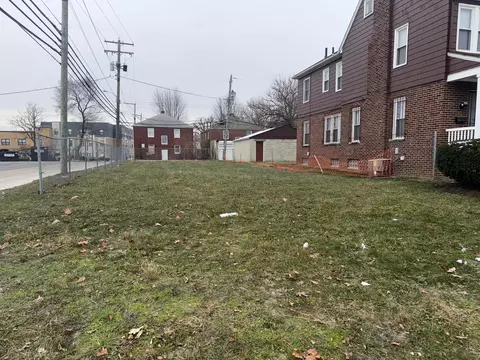894 Berkeley Rd, Columbus, OH 43206 photo 3