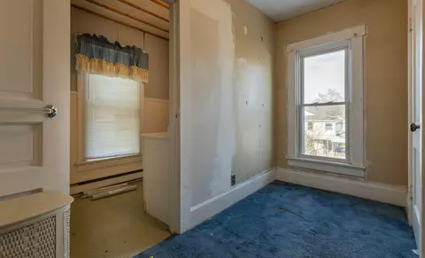 Bedroom - 619 E Main St, Lancaster, OH 43130 photo 5 of 7
