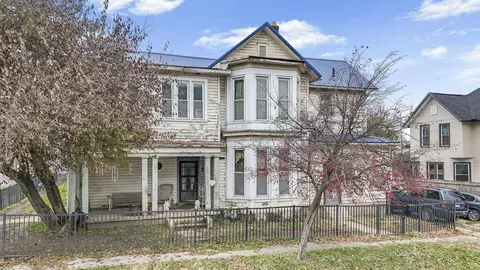 242 Hudson Ave, Newark, OH 43055