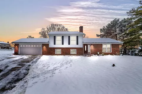 1069 Clovernoll Ct, Marysville, OH 43040