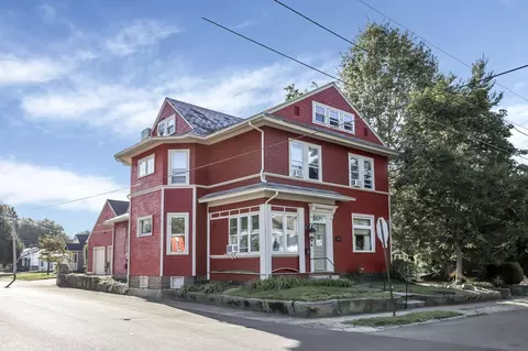 118 N Oak Ave, Baltimore, OH 43105