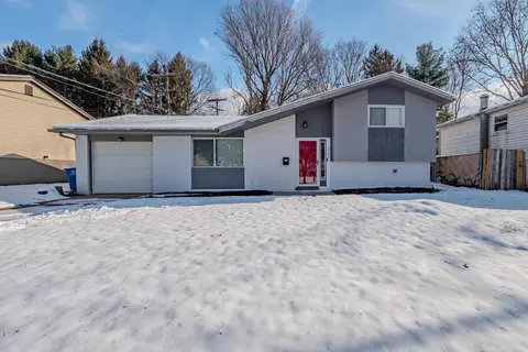 2706 Maywood Rd, Columbus, OH 43232