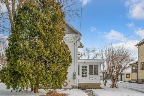 132 Dix Ave, Marion, OH 43302 photo 2