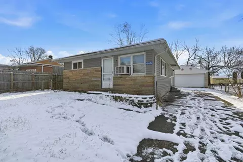 445 Basswood Rd, Columbus, OH 43207