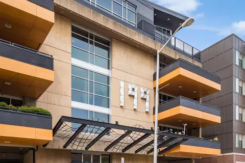 199 S 5th St #406, Columbus, OH 43215