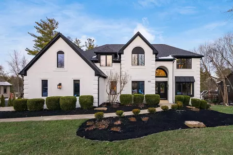8500 Stonechat Loop, Dublin, OH 43017
