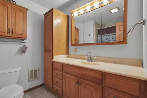5530 S Pitchin Rd, Springfield, OH 45502 photo 25