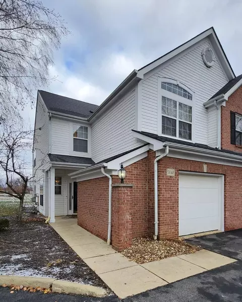 5848 Edge Of Vlg, Westerville, OH 43081