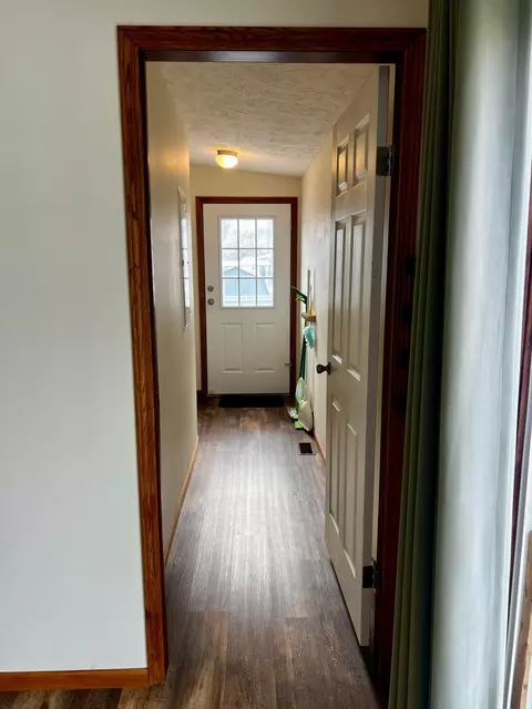 Entry Way - 25 Winter Pine Dr, Delaware, OH 43015 photo 1 of 1