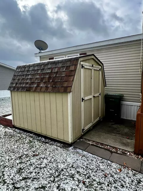 Other - 25 Winter Pine Dr, Delaware, OH 43015 photo 3 of 5