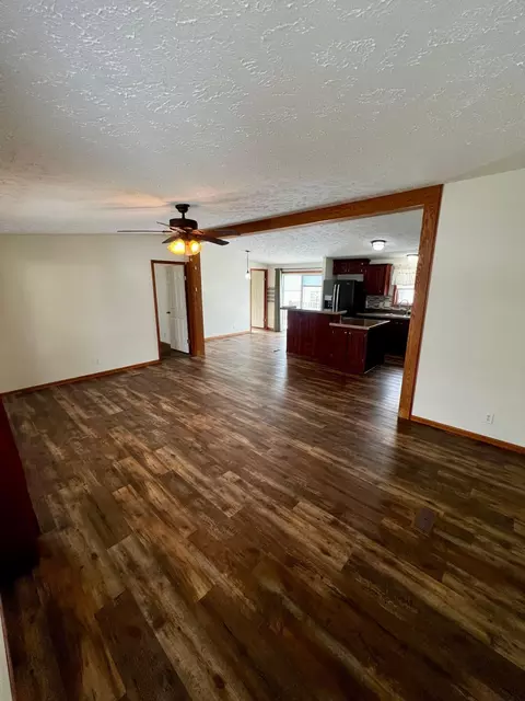 Living - 25 Winter Pine Dr, Delaware, OH 43015 photo 1 of 2