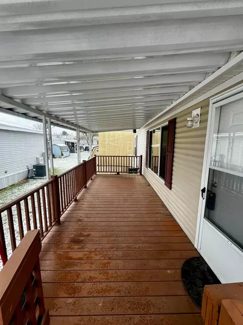 Exterior - 25 Winter Pine Dr, Delaware, OH 43015 photo 5 of 5