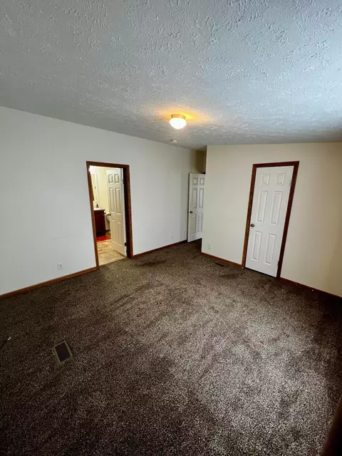 Bedroom - 25 Winter Pine Dr, Delaware, OH 43015 photo 2 of 6