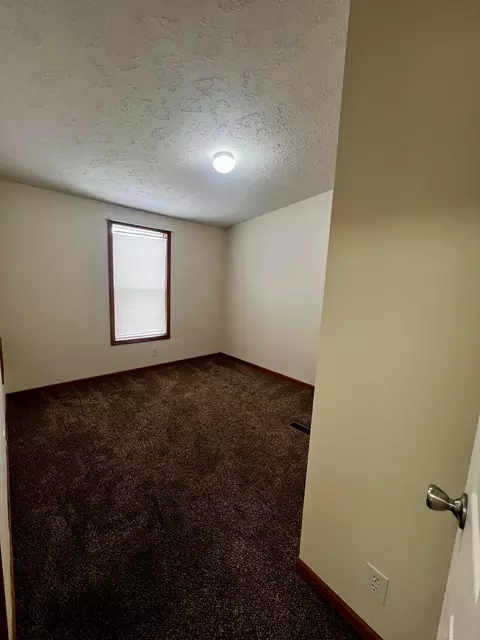 Bedroom - 25 Winter Pine Dr, Delaware, OH 43015 photo 3 of 6