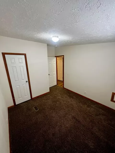 Bedroom - 25 Winter Pine Dr, Delaware, OH 43015 photo 4 of 6