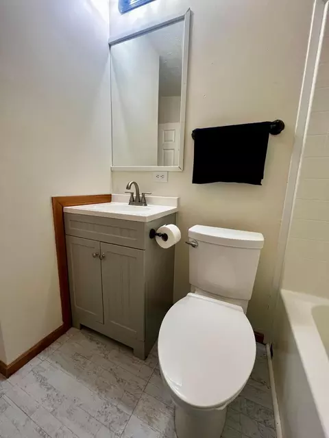 Bath - 25 Winter Pine Dr, Delaware, OH 43015 photo 6 of 6