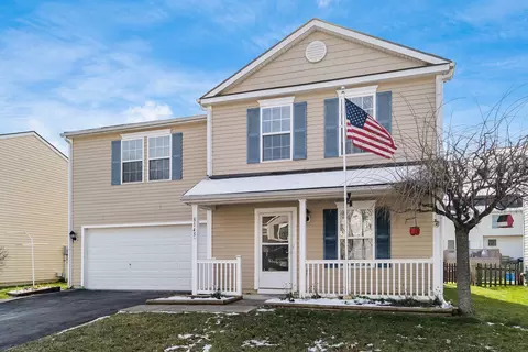 8145 Royal Elm Dr, Blacklick, OH 43004