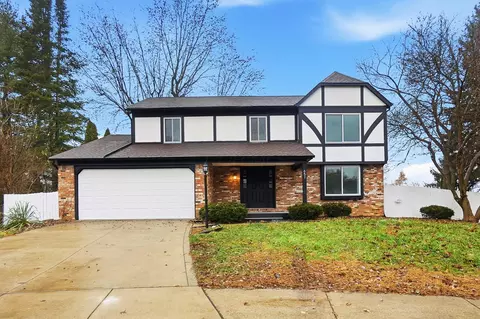 651 Cranfield Pl, Columbus, OH 43213