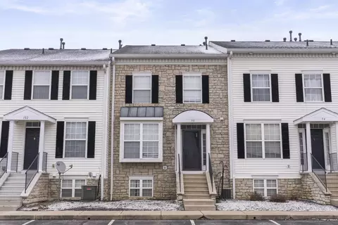 98 Green Ml, Blacklick, OH 43004