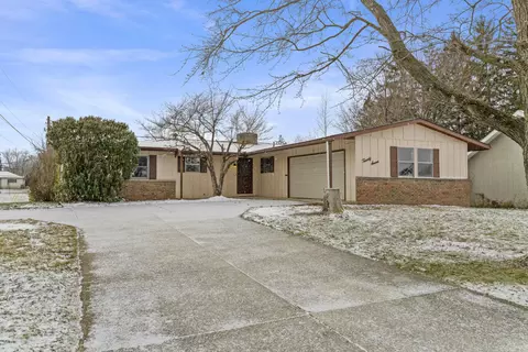 27 Tanglewood Dr, Delaware, OH 43015
