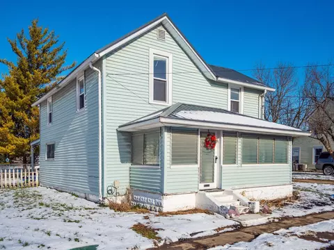 26 2nd Ave, Mount Sterling, OH 43143