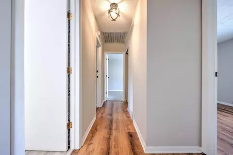 Entry Way - 5486 Pine Bluff Rd, Columbus, OH 43229 photo 3 of 3