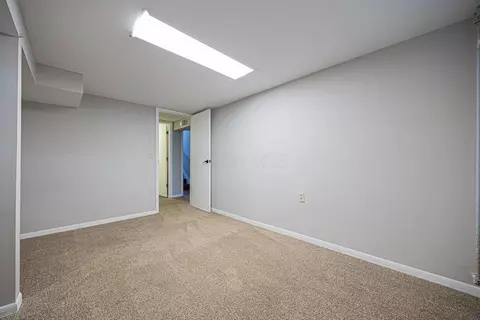 Bedroom - 5486 Pine Bluff Rd, Columbus, OH 43229 photo 5 of 6