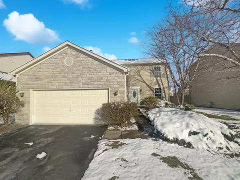3376 Oak Bend Blvd, Canal Winchester, OH 43110