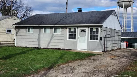 4314 Robin St, Grove City, OH 43123