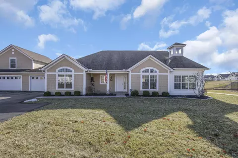 502 Providence Ln, Buckeye Lake, OH 43008