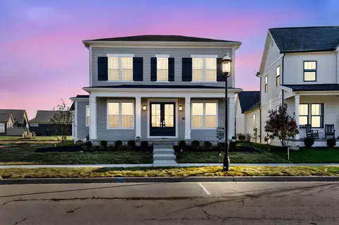 3708 Beulah Park Dr, Grove City, OH 43123