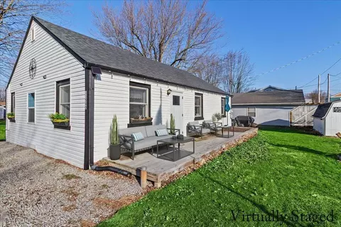 11580 Leoline Dr, Lakeview, OH 43331