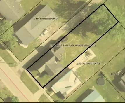 516 Lewis St, Washington Court House, OH 43160