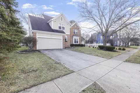 7352 Old Creek Ln, Canal Winchester, OH 43110