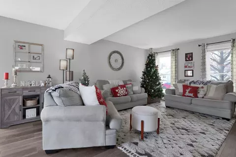 3278 Reed Point Dr, Hilliard, OH 43026 photo 8