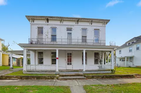 511 E Temple St, Washington Court House, OH 43160