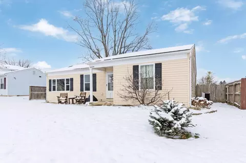 6608 Cedar Ct W, Galloway, OH 43119