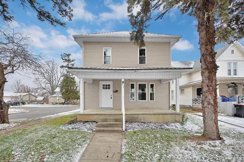 517 W Main St, Newark, OH 43055
