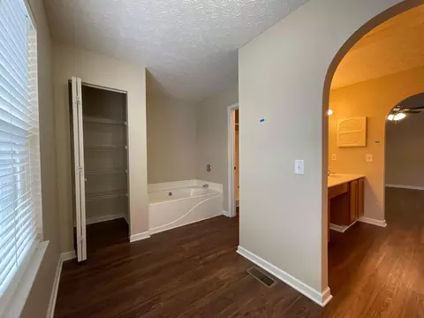 Entry Way - 79 Tabilore Loop, Delaware, OH 43015 photo 2 of 2