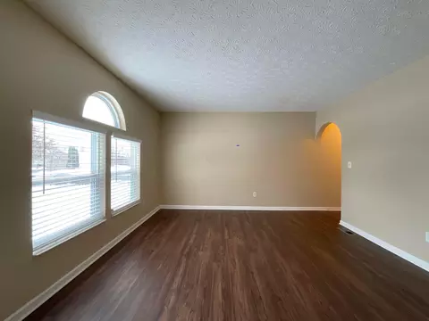 Living - 79 Tabilore Loop, Delaware, OH 43015 photo 6 of 11