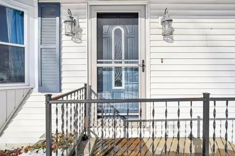 210 Meadow Dr, Circleville, OH 43113 photo 6