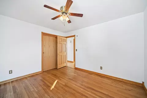 210 Meadow Dr, Circleville, OH 43113 photo 17