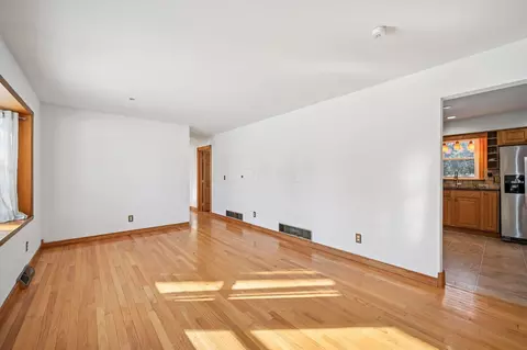 210 Meadow Dr, Circleville, OH 43113 photo 7