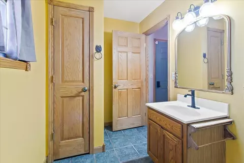 Bath - 7320 Long Pond Rd, Cable, OH 43009 photo 2 of 7